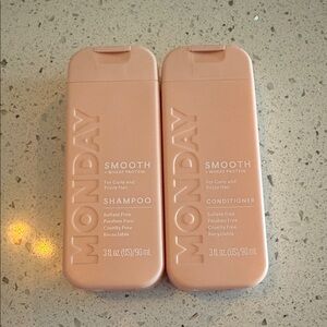 Smooth Shampoo and Conditioner Set - Pink